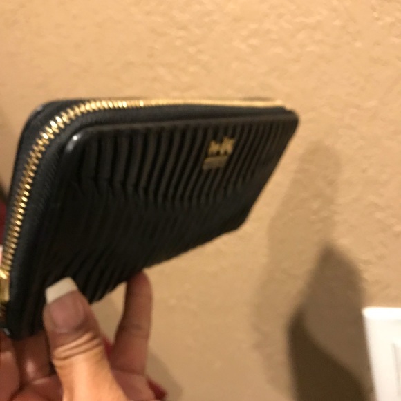 Coach Wallet - Picture 6 of 7